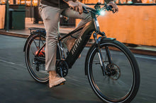 Load image into Gallery viewer, Aventon Level 3 Step Over Electric Bike