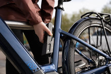 Load image into Gallery viewer, Hiplok Switch Folding Lock With Mounting Bracket