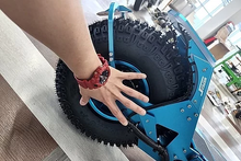 Load image into Gallery viewer, Weped DARK KNIGHT Standing - 40,000W - Huge 16" Wheels