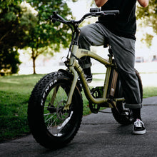 Load image into Gallery viewer, AMPD Brothers Stubbie Original S2 Electric Bike
