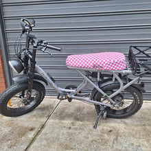 Load image into Gallery viewer, Bubblegum Checkered
