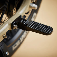 Load image into Gallery viewer, CRUZR TRAVELLER GEN 2 Electric Bike
