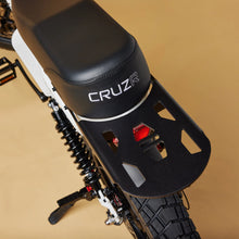 Load image into Gallery viewer, CRUZR SWELL Electric Bike
