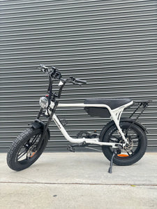 2025 NEW MAMBA SAHARA FAT TYRE EBIKE 500W/750W 48V17AH BATTERY KIT AND BUILT IN GPS TRACKING