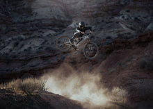Load image into Gallery viewer, Amflow PX Carbon Pro
