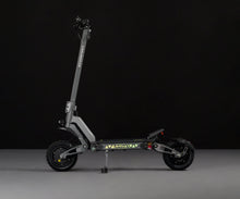 Load image into Gallery viewer, SCORPION  - DUAL MOTOR  -  ALL TERRAIN ELECTRIC SCOOTER 2024
