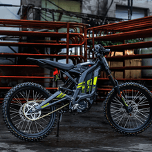 Load image into Gallery viewer, SURRON LIGHT BEE X ELECTRIC DIRT BIKE 2023
