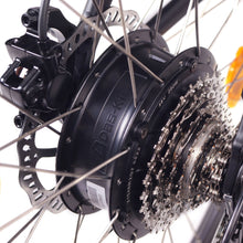 Load image into Gallery viewer, NCM Moscow Electric Mountain Bike,E-Bike, 250W, E-MTB, 48V 13Ah 624Wh
